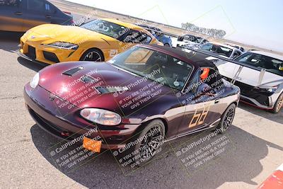 media/Oct-18-2025-Speed Ventures (Sat) [[8b3b7cf525]]/Around the Pits/